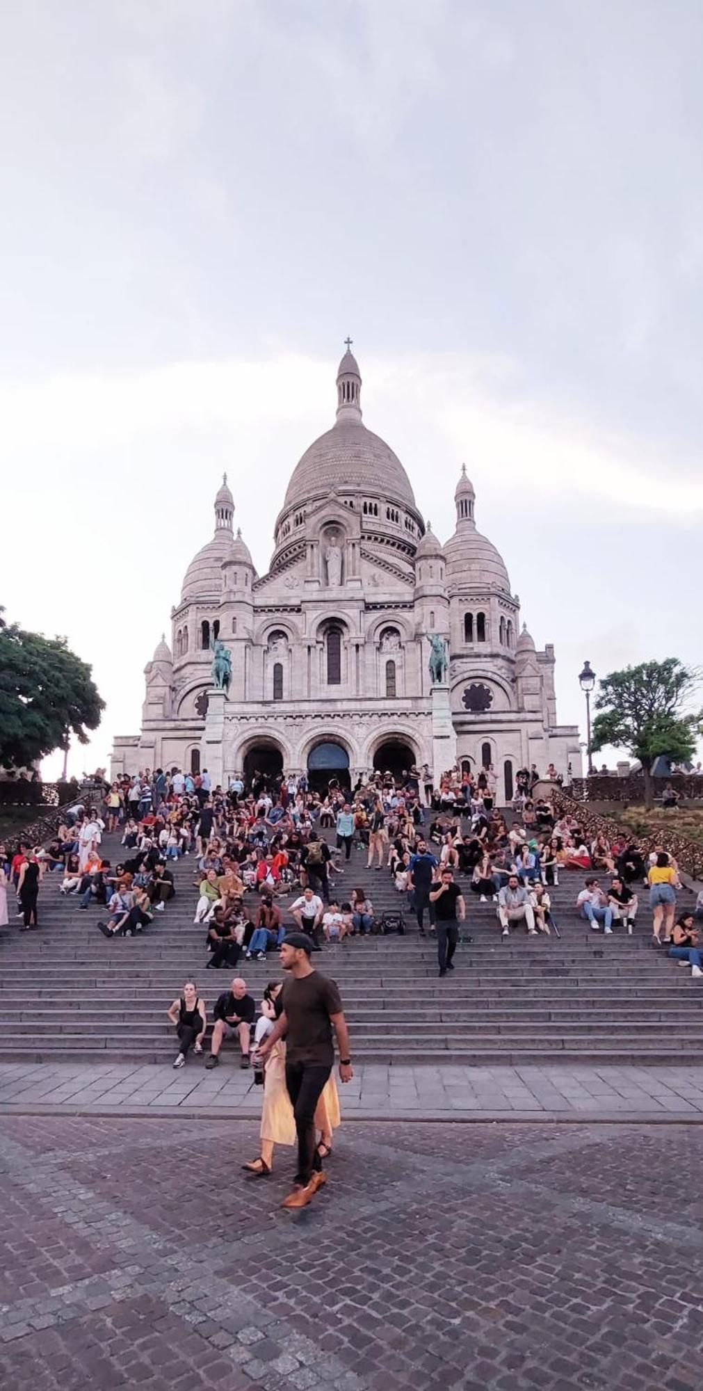 Perfect Studio Down The Sacre Coeur Paris Exterior foto